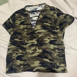 Camo t-shirt